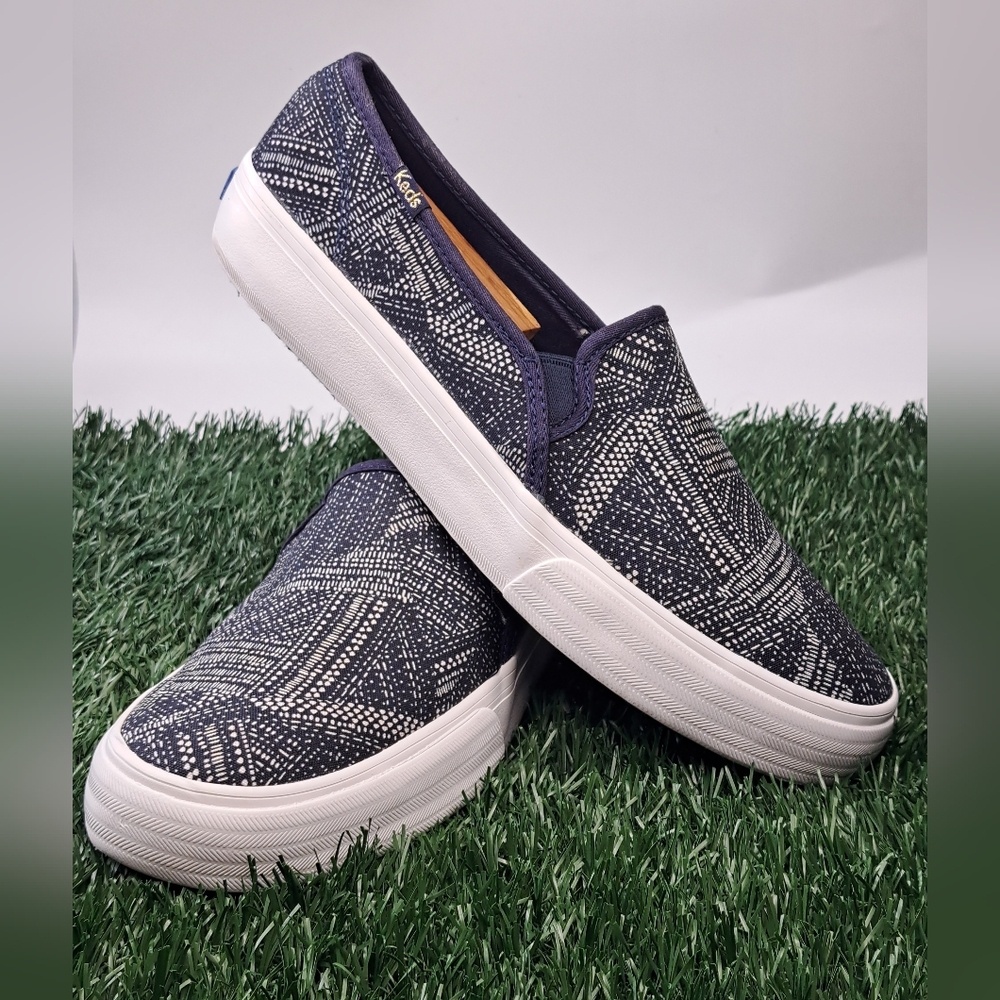 Keds Double Decker Canvas Women’s Navy White Slip On Sneakers Shoes Size 9